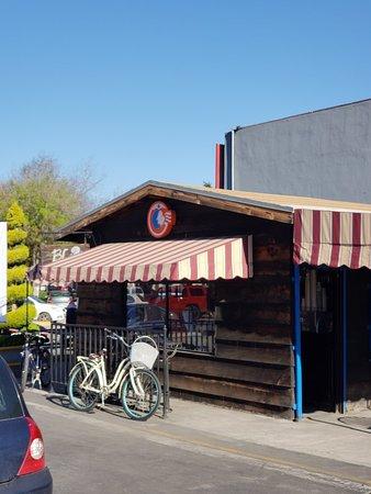 Blue Luna Cafe
